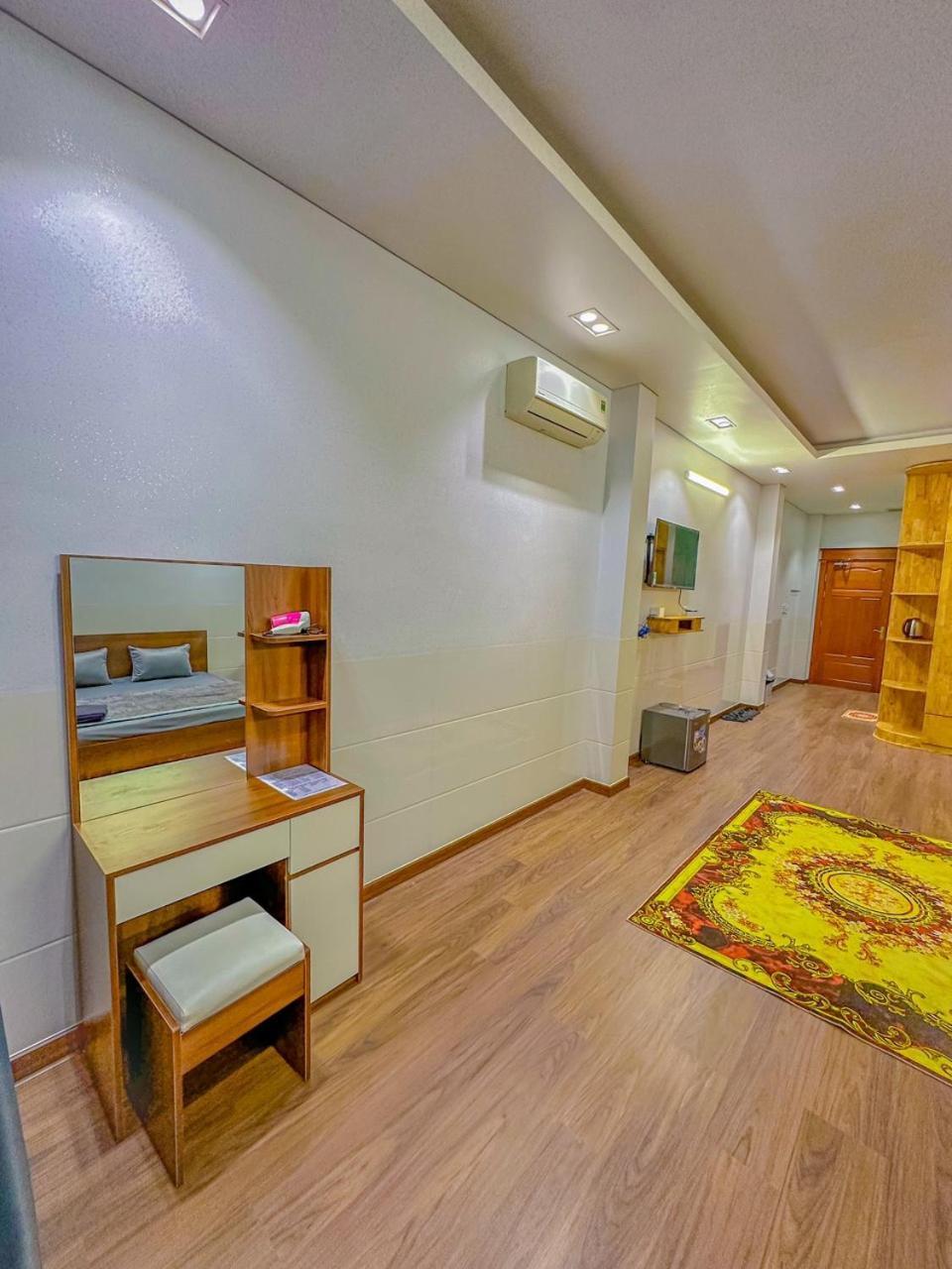 Nhan Tay 2 Hotel Can Tho Exterior foto